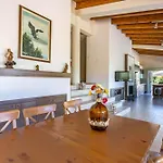 Marina Heights Villa *