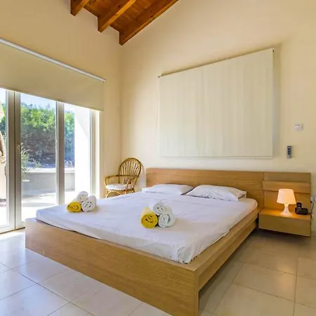Marina Heights Villa *