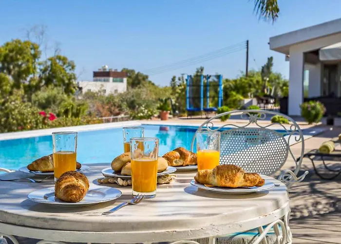 Marina Heights Vilă Protaras