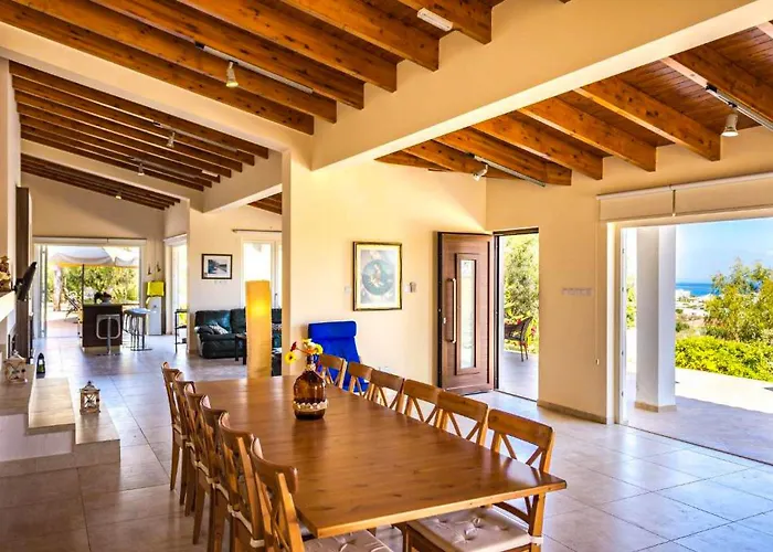 Vilă Marina Heights