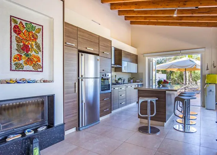 Marina Heights Vilă Protaras