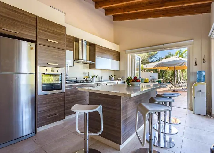 Marina Heights Villa