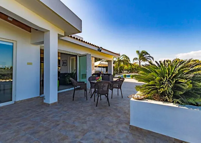 Marina Heights Vilă *