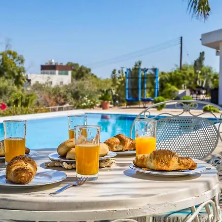 Marina Heights Vila Protaras